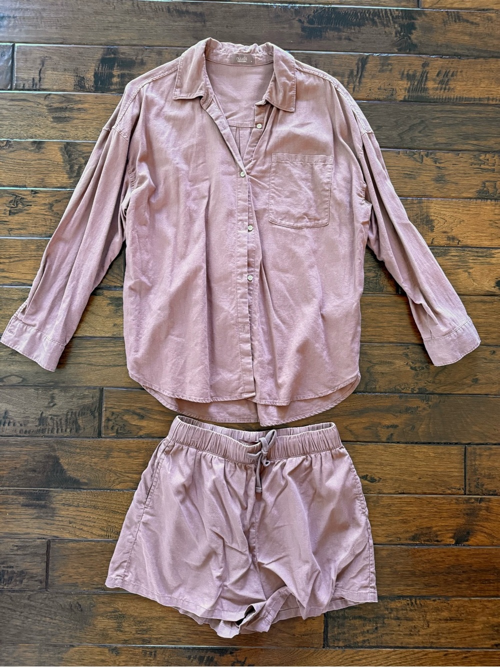 Nuuds Linen blend set. Small shorts, medium top. - Chocolate brown
